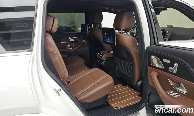 Mercedes-Benz GLS-Class 2024 4.0 автомат (гидро), миниатюра 12