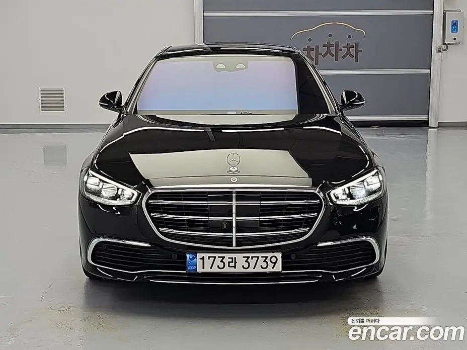 Mercedes-Benz S-Class 2022 4.0 автомат (гидро), фото 2 Mercedes-Benz S-Class 2022 4.0 автомат (гидро), фото 2