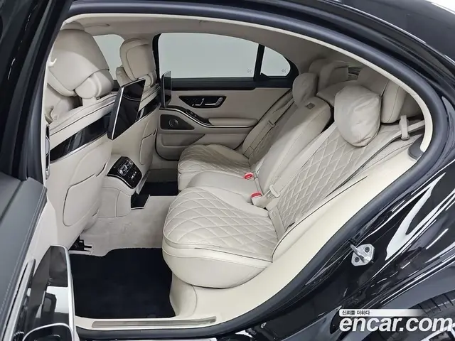 Mercedes-Benz S-Class 2022 4.0 автомат (гидро), миниатюра 12