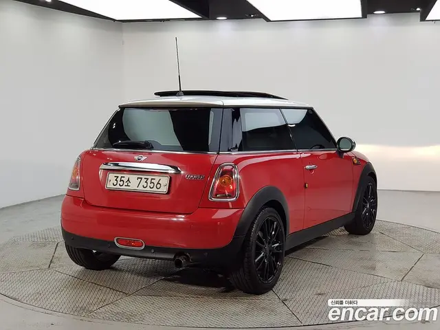 Mini Cooper 2007 1.6 автомат (гидро), миниатюра 2