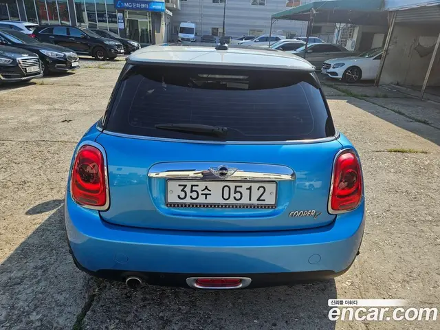 Mini Cooper 2016 1.5 автомат (гидро), миниатюра 5