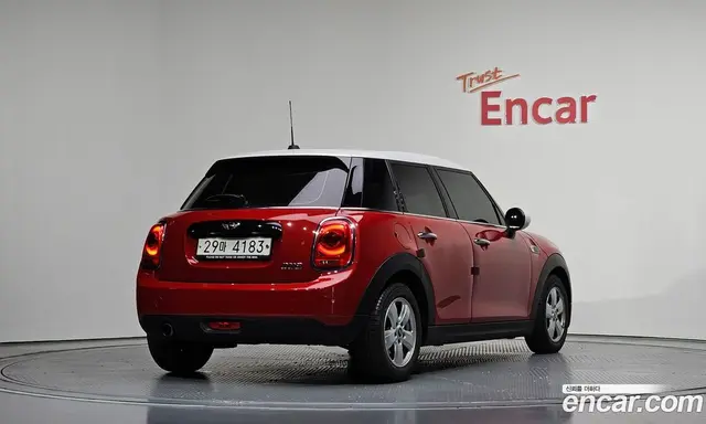 Mini Cooper 2018 1.5 автомат (гидро), миниатюра 2 Mini Cooper 2018 1.5 автомат (гидро), миниатюра 2