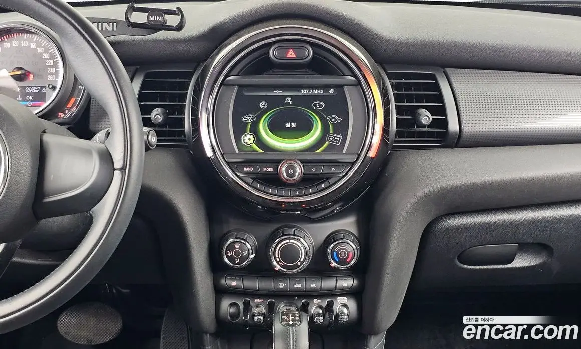 Mini Cooper 2018 1.5 автомат (гидро), фото 14 Mini Cooper 2018 1.5 автомат (гидро), фото 14