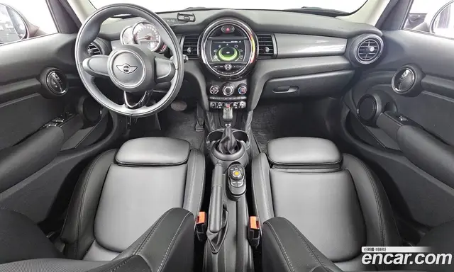 Mini Cooper 2018 1.5 автомат (гидро), миниатюра 7 Mini Cooper 2018 1.5 автомат (гидро), миниатюра 7