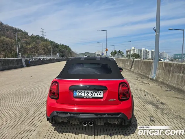 Mini Cooper Convertible 2024 2.0 автомат (гидро), миниатюра 8 Mini Cooper Convertible 2024 2.0 автомат (гидро), миниатюра 8
