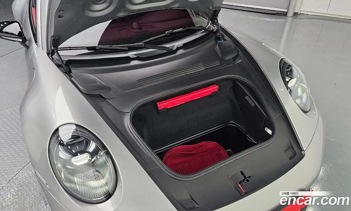 Porsche 911 2022 3.0 автомат (гидро), фото 6 Porsche 911 2022 3.0 автомат (гидро), фото 6
