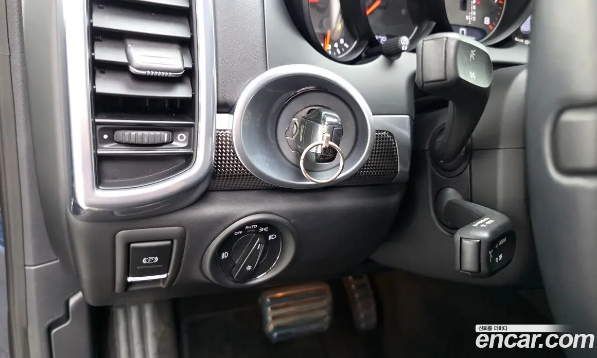 Porsche Cayenne 2013 4.8 автомат (гидро), фото 16 Porsche Cayenne 2013 4.8 автомат (гидро), фото 16