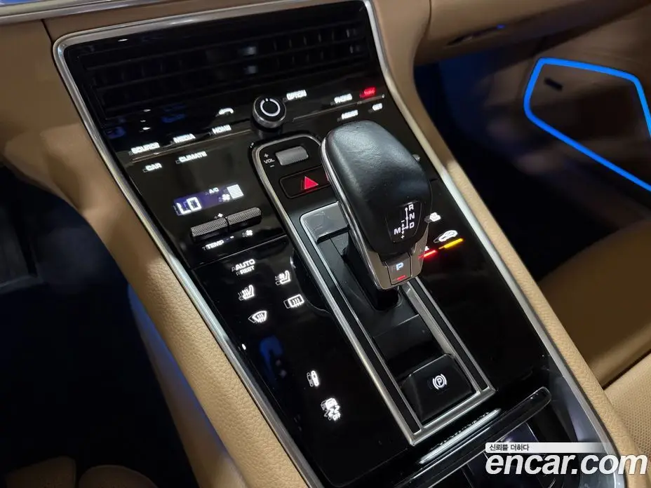 Porsche Panamera 2018 3.0 автомат (гидро), фото 8 Porsche Panamera 2018 3.0 автомат (гидро), фото 8