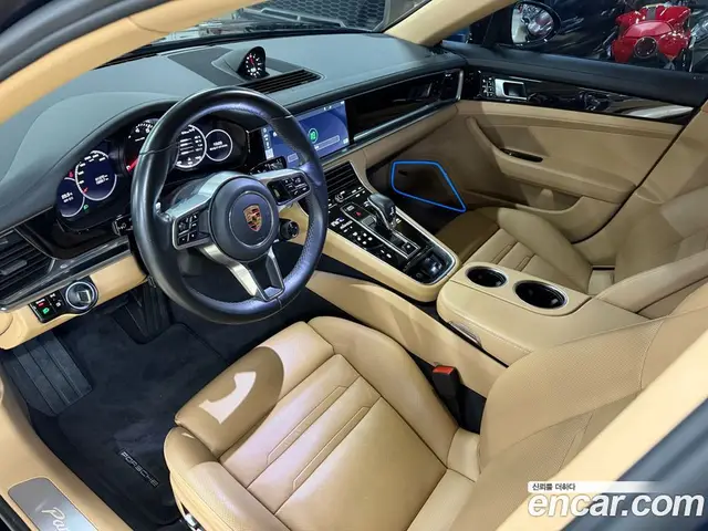 Porsche Panamera 2018 3.0 автомат (гидро), миниатюра 10 Porsche Panamera 2018 3.0 автомат (гидро), миниатюра 10