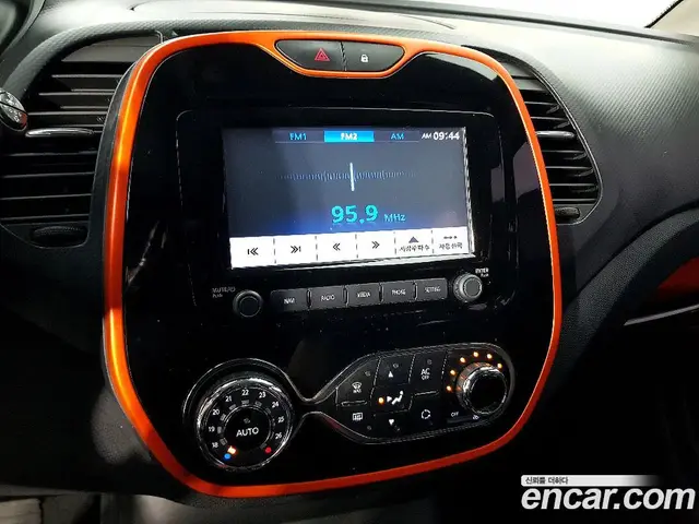 Renault (Samsung) QM3 2015 1.5 автомат (гидро), миниатюра 12