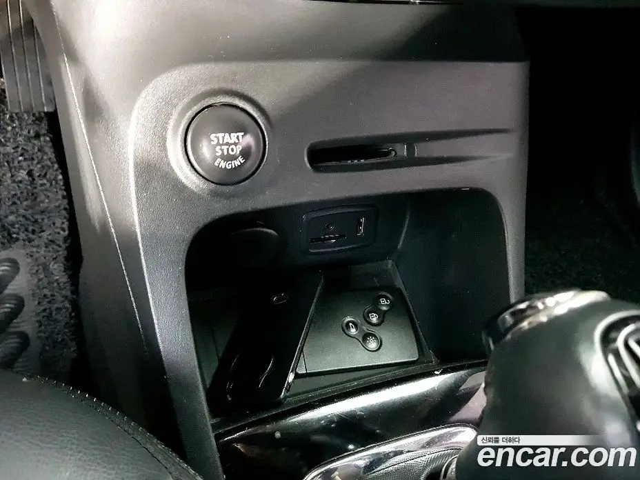Renault (Samsung) QM3 2015 1.5 автомат (гидро), фото 14 Renault (Samsung) QM3 2015 1.5 автомат (гидро), фото 14