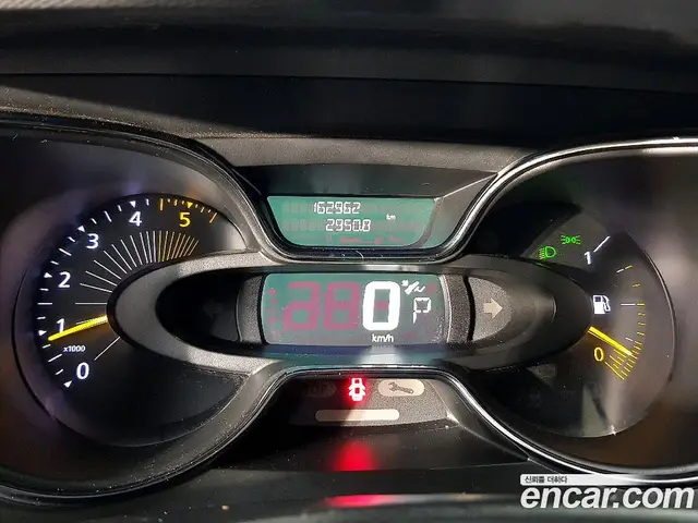 Renault (Samsung) QM3 2015 1.5 автомат (гидро), миниатюра 7 Renault (Samsung) QM3 2015 1.5 автомат (гидро), миниатюра 7