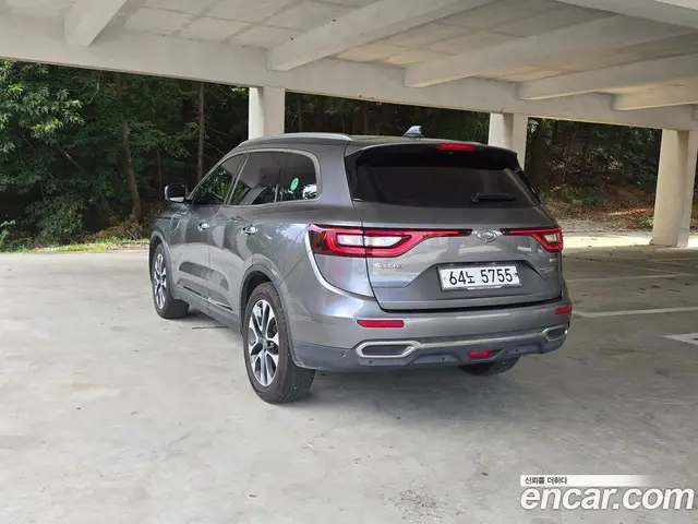 Renault (Samsung) QM6 2017 2.0 автомат (гидро), миниатюра 4 Renault (Samsung) QM6 2017 2.0 автомат (гидро), миниатюра 4