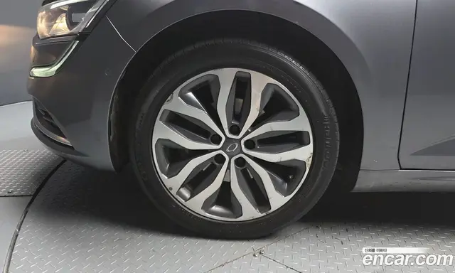 Renault (Samsung) SM6 2016 2.0 автомат (гидро), миниатюра 5 Renault (Samsung) SM6 2016 2.0 автомат (гидро), миниатюра 5