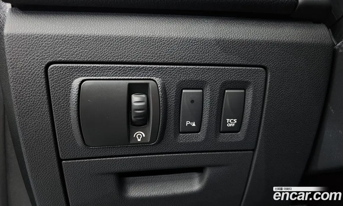 Renault (Samsung) SM7 2016 2.5 автомат (гидро), фото 13 Renault (Samsung) SM7 2016 2.5 автомат (гидро), фото 13