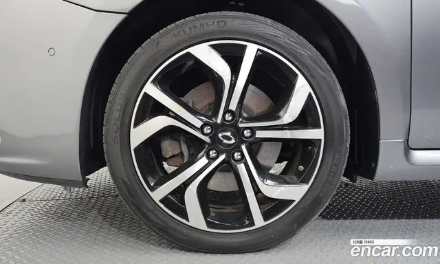Renault (Samsung) SM7 2016 2.5 автомат (гидро), миниатюра 5 Renault (Samsung) SM7 2016 2.5 автомат (гидро), миниатюра 5