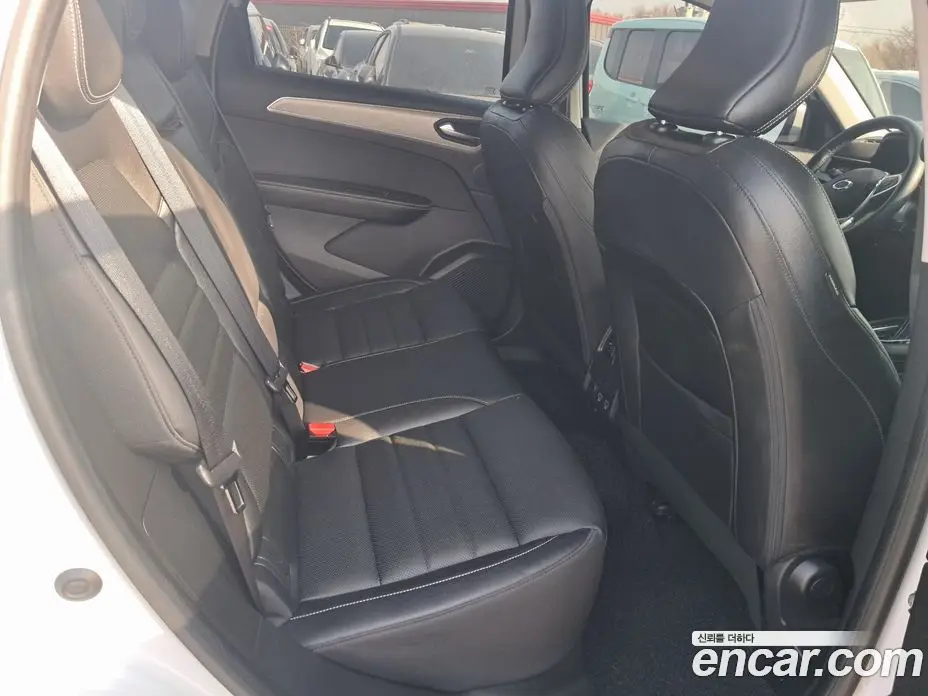 Renault (Samsung) XM3 2023 1.6 автомат (гидро), фото 17 Renault (Samsung) XM3 2023 1.6 автомат (гидро), фото 17
