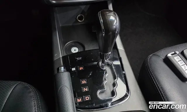 SsangYong Korando 2014 2.0 автомат (гидро), миниатюра 9