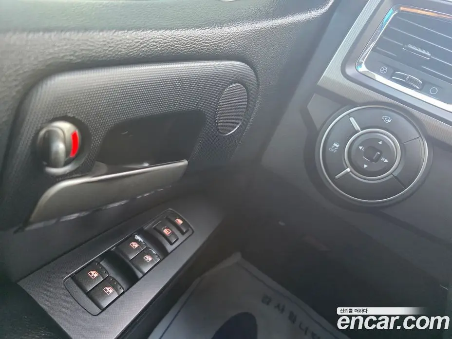 SsangYong Korando 2016 2.0 автомат (гидро), фото 11