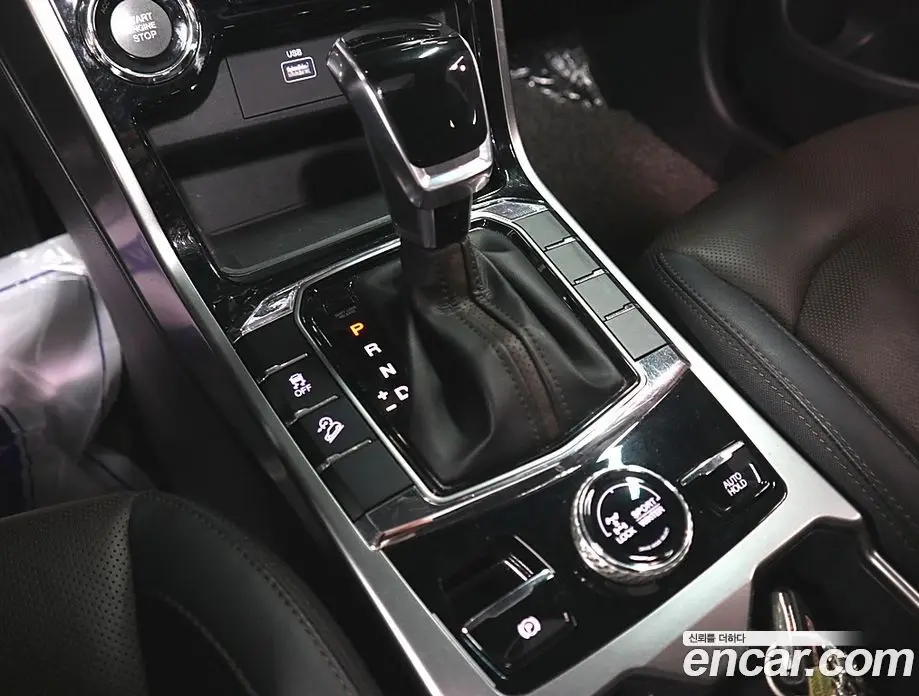 SsangYong Korando 2019 1.6 автомат (гидро), фото 13