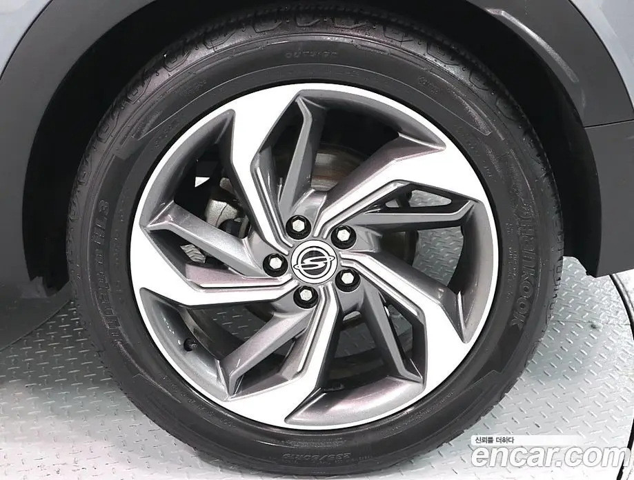 SsangYong Korando 2019 1.6 автомат (гидро), фото 18