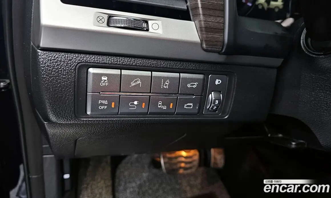 SsangYong Rexton 2017 2.2 автомат (гидро), фото 14