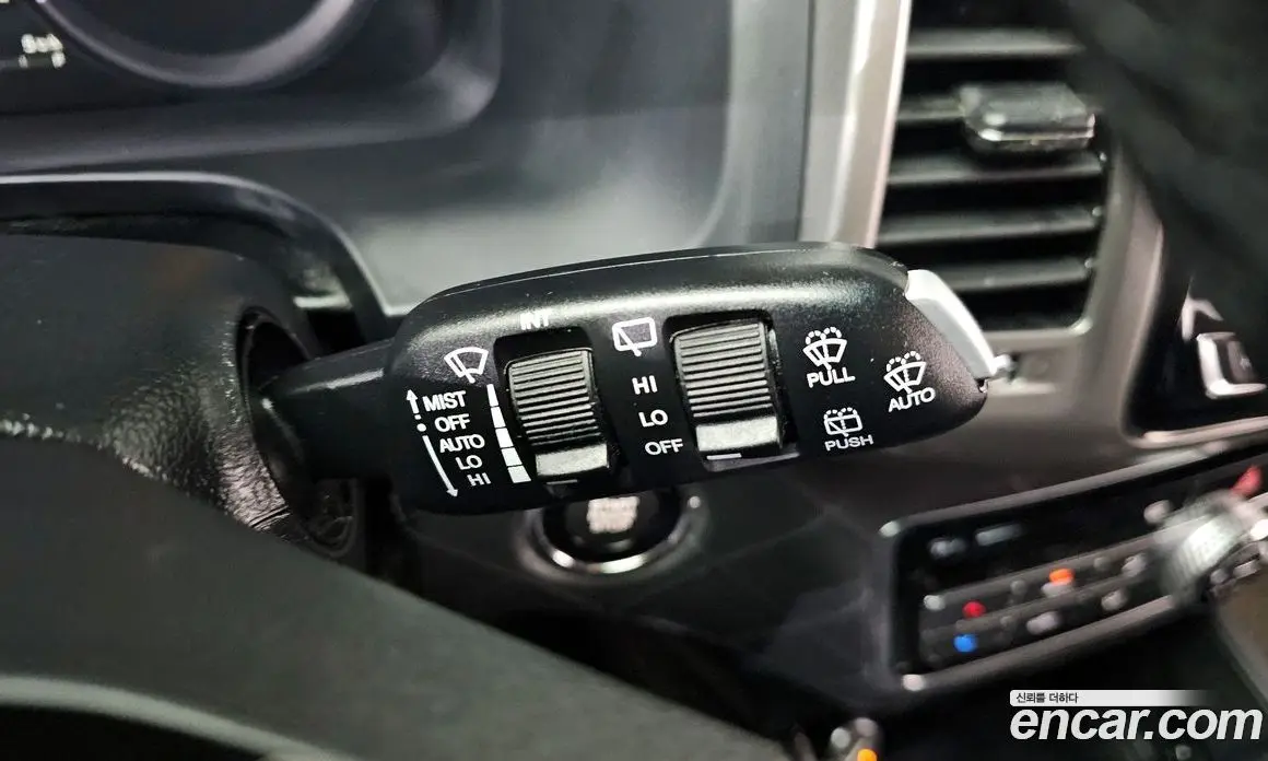 SsangYong Rexton 2017 2.2 автомат (гидро), фото 18