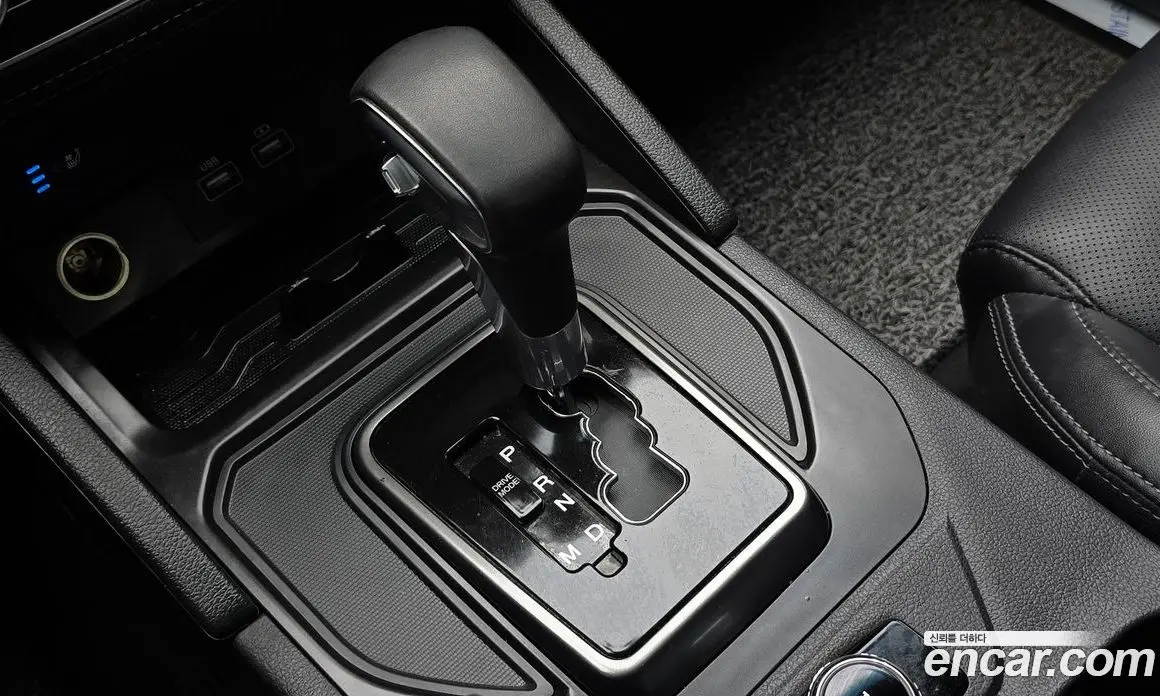 SsangYong Rexton 2023 2.2 автомат (гидро), фото 9