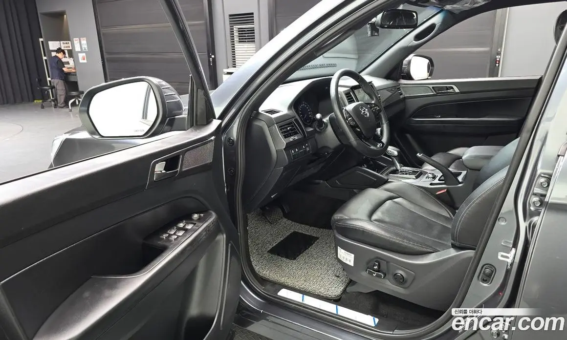 SsangYong Rexton 2023 2.2 автомат (гидро), фото 10