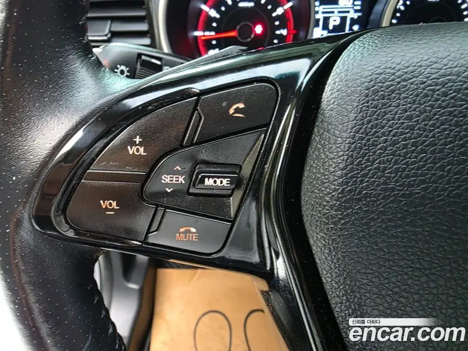SsangYong TIBOLI 2018 1.6 автомат (гидро), фото 17