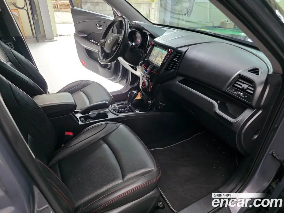 SsangYong TIBOLI 2018 1.6 автомат (гидро), фото 9