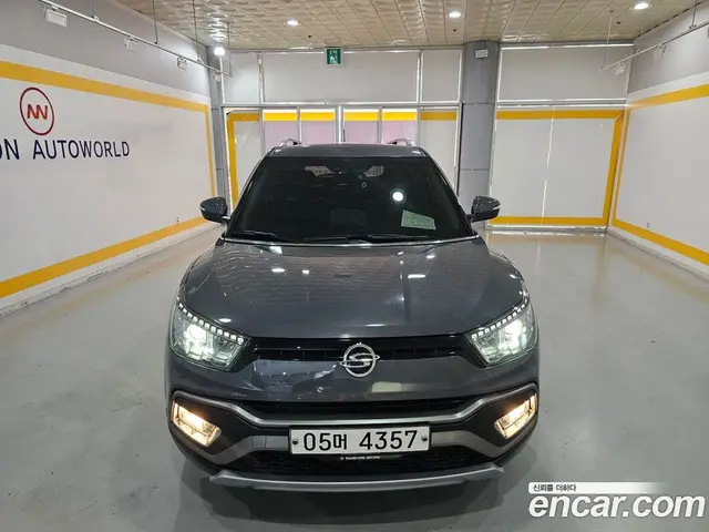 SsangYong TIBOLI 2018 1.6 автомат (гидро), миниатюра 2