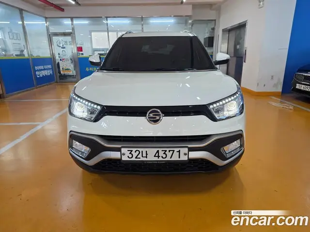 SsangYong TIBOLI 2018 1.6 автомат (гидро), миниатюра 2