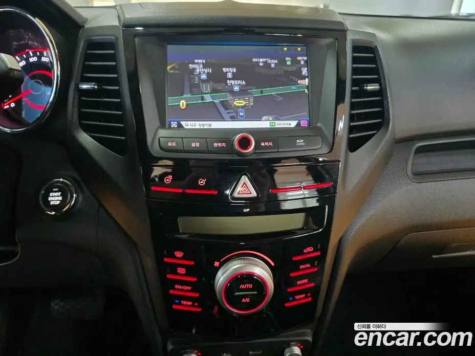SsangYong TIBOLI 2018 1.6 автомат (гидро), фото 16