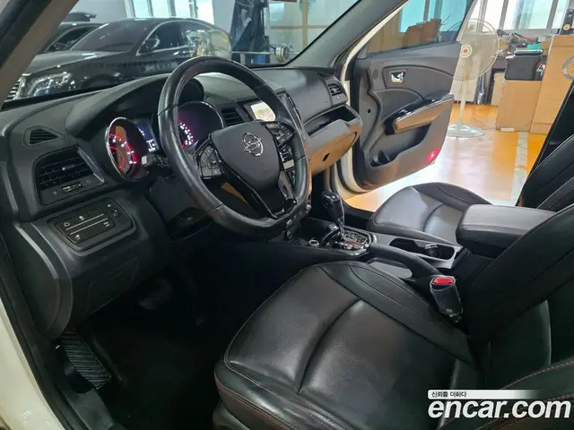SsangYong TIBOLI 2018 1.6 автомат (гидро), миниатюра 6