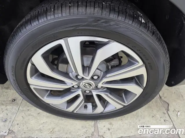 SsangYong TIBOLI 2021 1.5 автомат (гидро), миниатюра 7