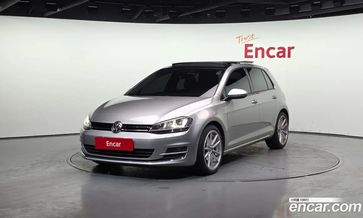 Volkswagen Golf 2015 2.0 автомат (гидро), фото 1 Volkswagen Golf 2015 2.0 автомат (гидро), фото 1