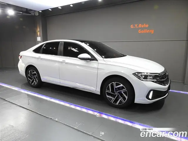 Volkswagen Jetta 2023 1.5 автомат (гидро), миниатюра 2