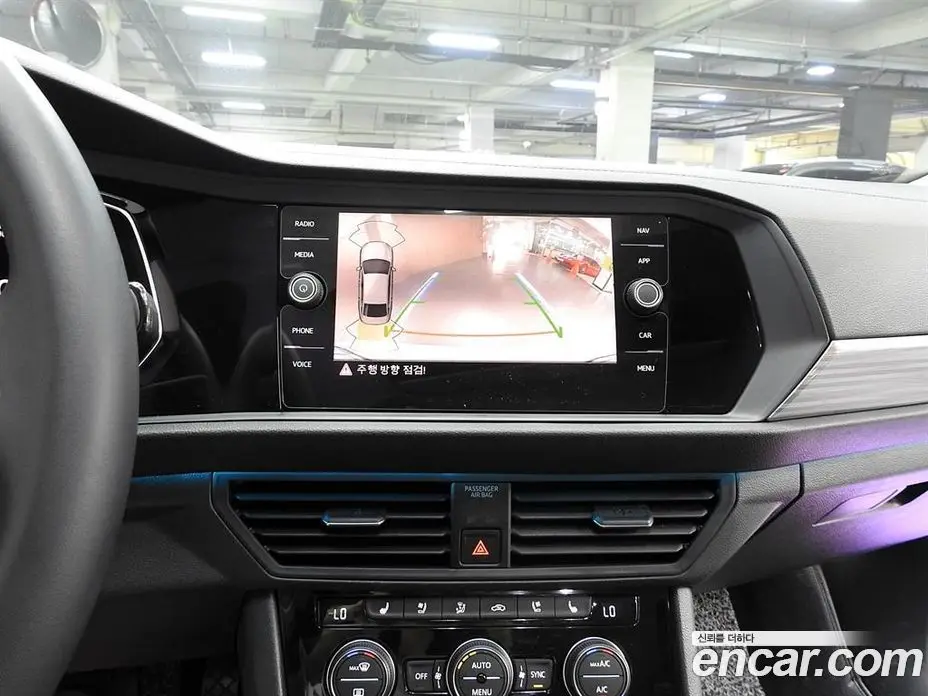 Volkswagen Jetta 2023 1.5 автомат (гидро), фото 14