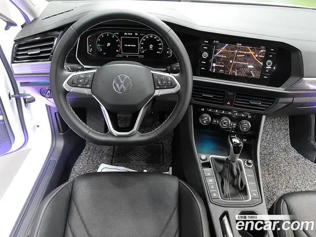Volkswagen Jetta 2023 1.5 автомат (гидро), миниатюра 6