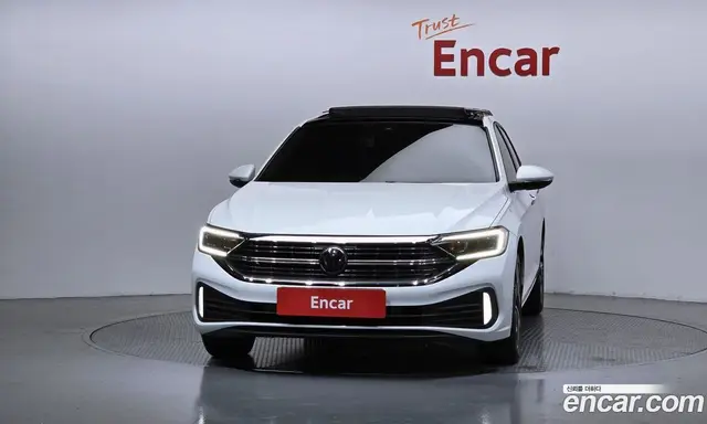 Volkswagen Jetta 2023 1.5 автомат (гидро), миниатюра 3