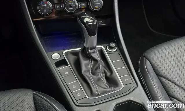 Volkswagen Jetta 2023 1.5 автомат (гидро), миниатюра 9