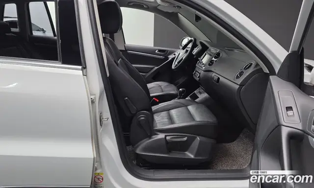 Volkswagen Tiguan 2014 2.0 автомат (гидро), миниатюра 11