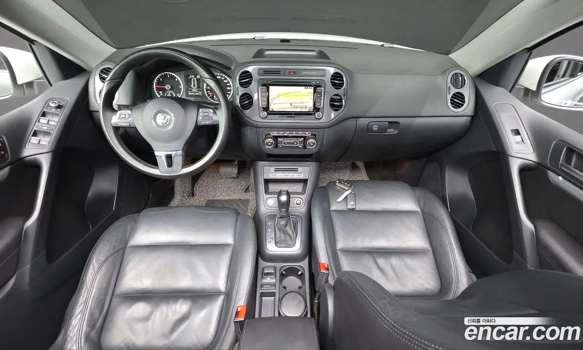 Volkswagen Tiguan 2014 2.0 автомат (гидро), фото 7