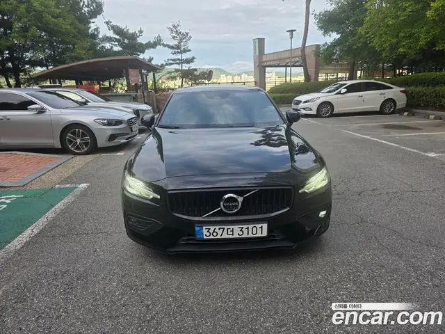 Volvo S60, 2019, 46 000 км Volvo S60, 2019, 46 000 км