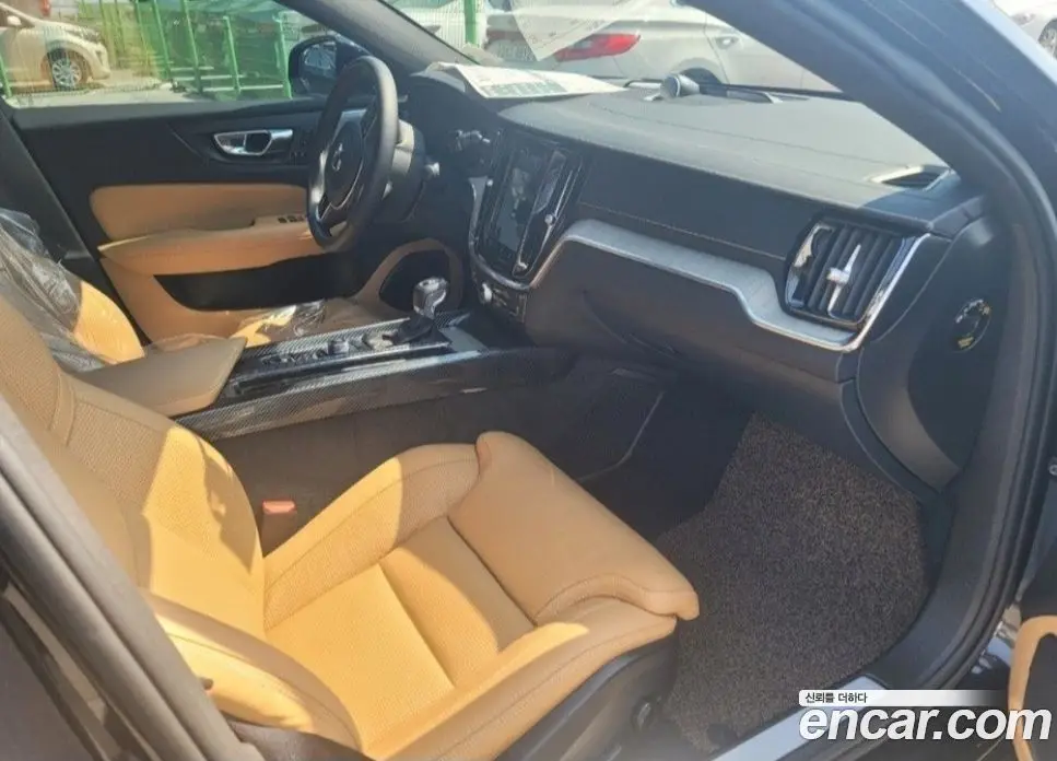Volvo S60 2019 2.0 автомат (гидро), фото 6