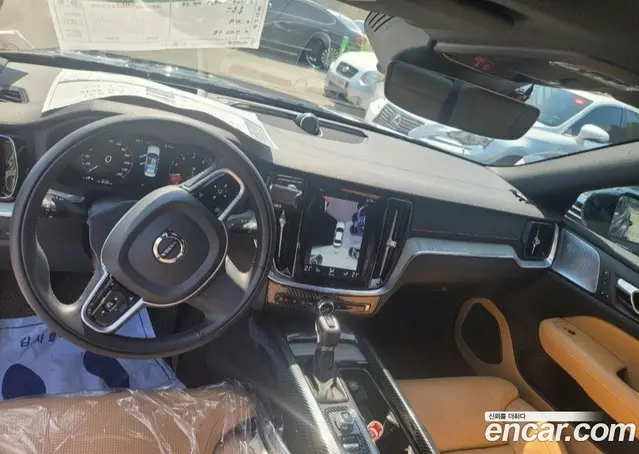 Volvo S60 2019 2.0 автомат (гидро), миниатюра 9