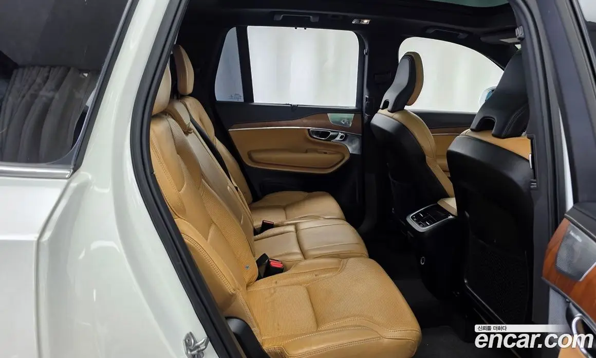 Volvo XC90 2018 2.0 автомат (гидро), фото 12