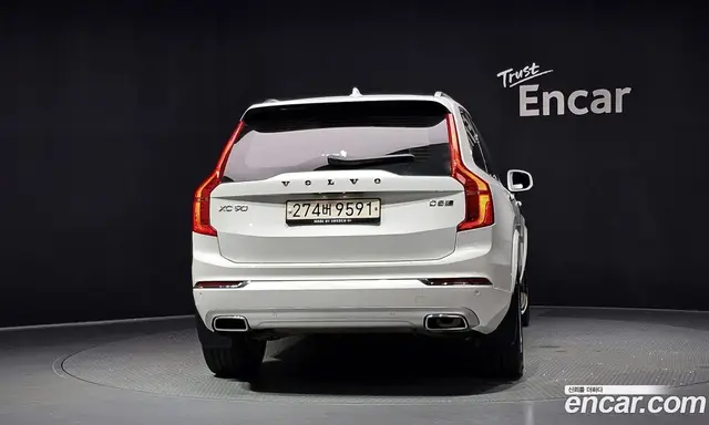 Volvo XC90 2018 2.0 автомат (гидро), миниатюра 4