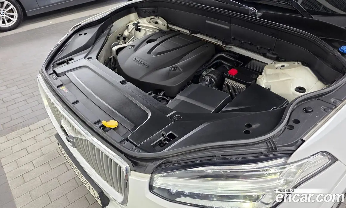 Volvo XC90 2018 2.0 автомат (гидро), фото 6